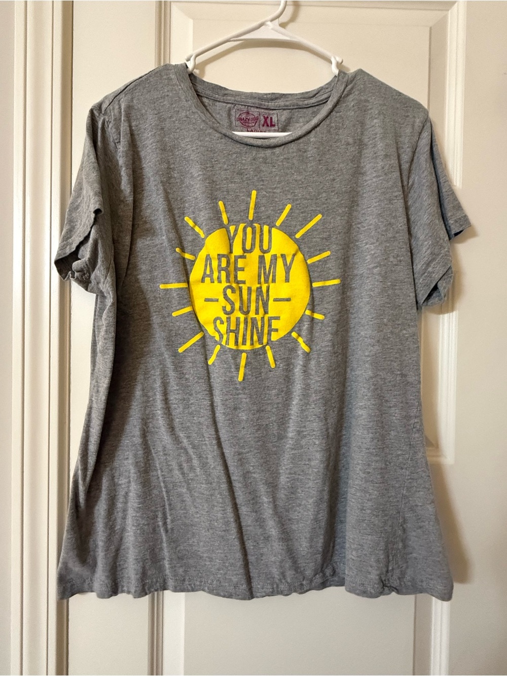 Crazy Dog Heather Gray ‘You Are My Sunshine' Graphic Tee Size Large